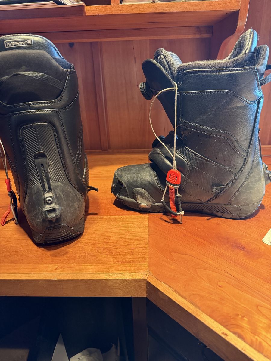 Burton step in boots Medium