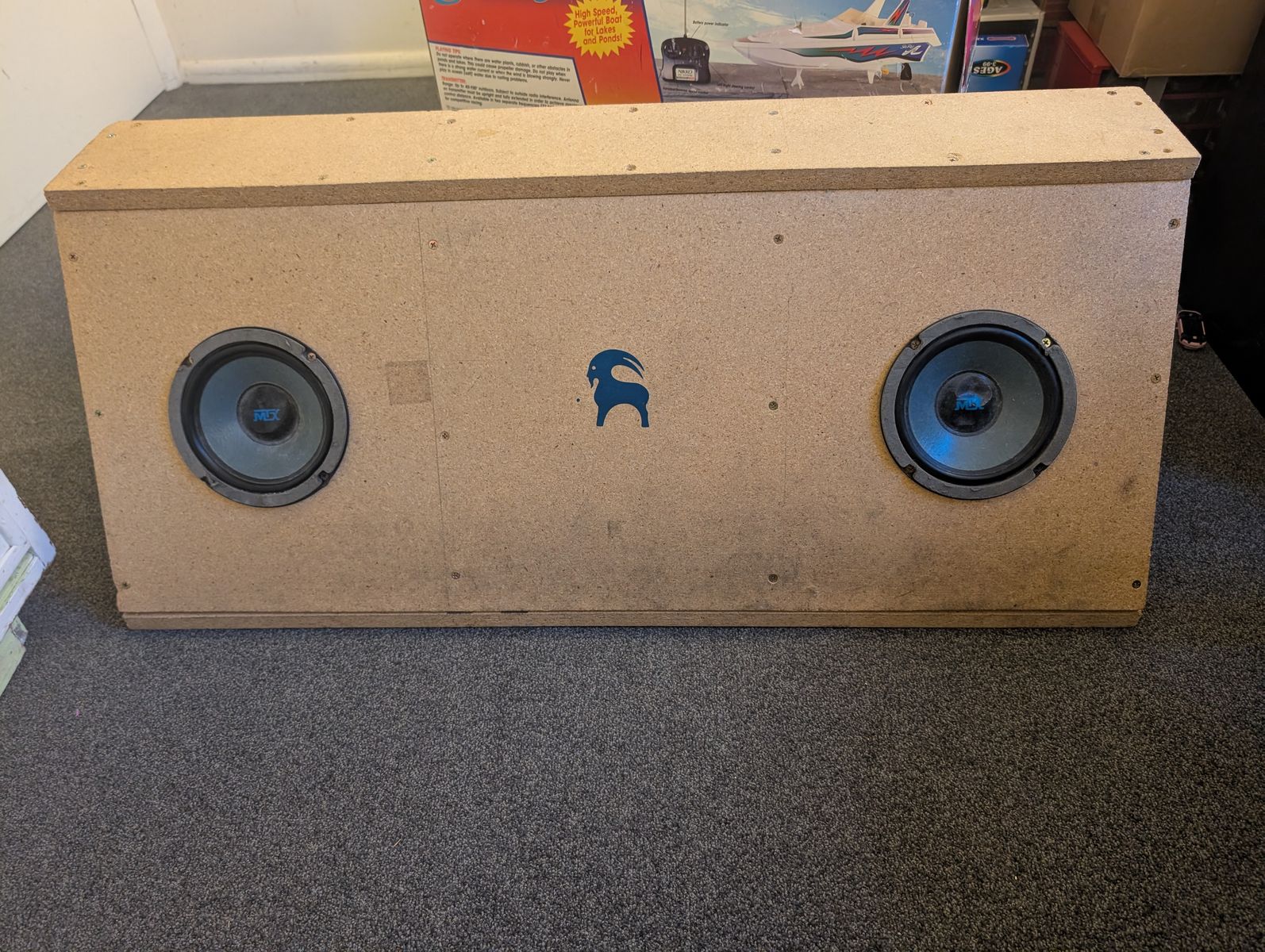 Speaker box with two speakers