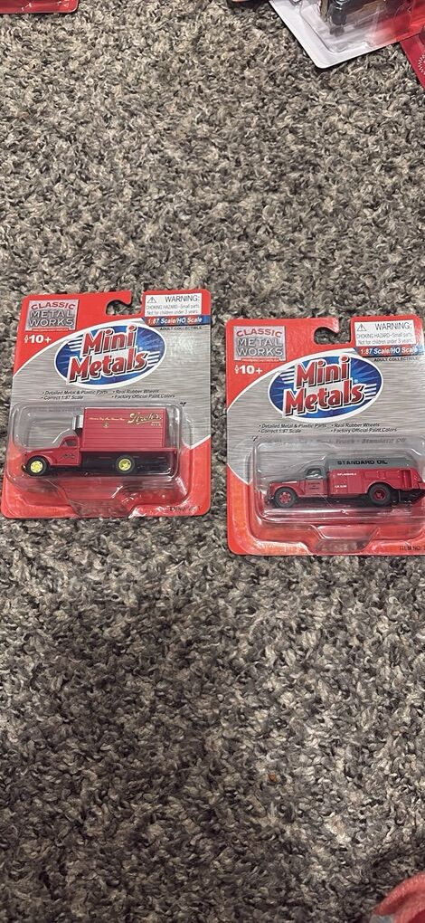 Classic Metal Works 2 Car Lot HO scale