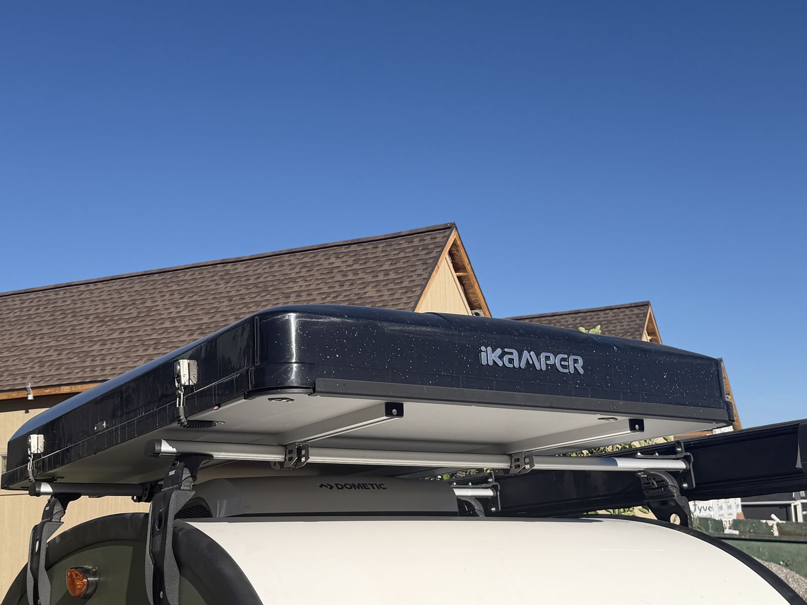 iKamper Skycamp 3.0 Rooftop tent