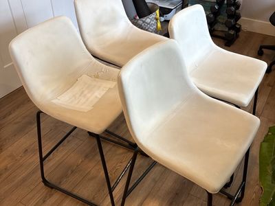 4 white counter height stools