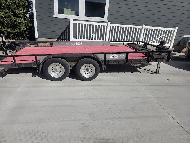 Car hauler trailer