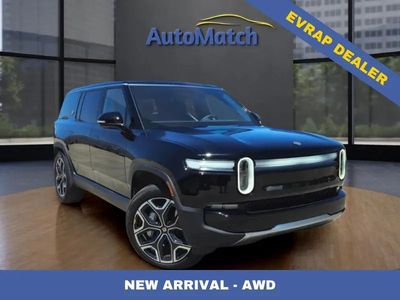 2025 Rivian R1S Adventure