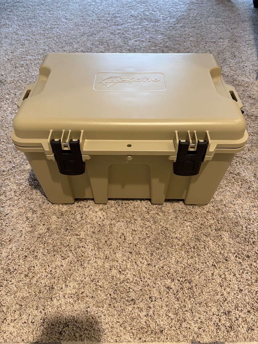 COHO PACK AND CARRY BOX, L14.88 X W19.09 X H11