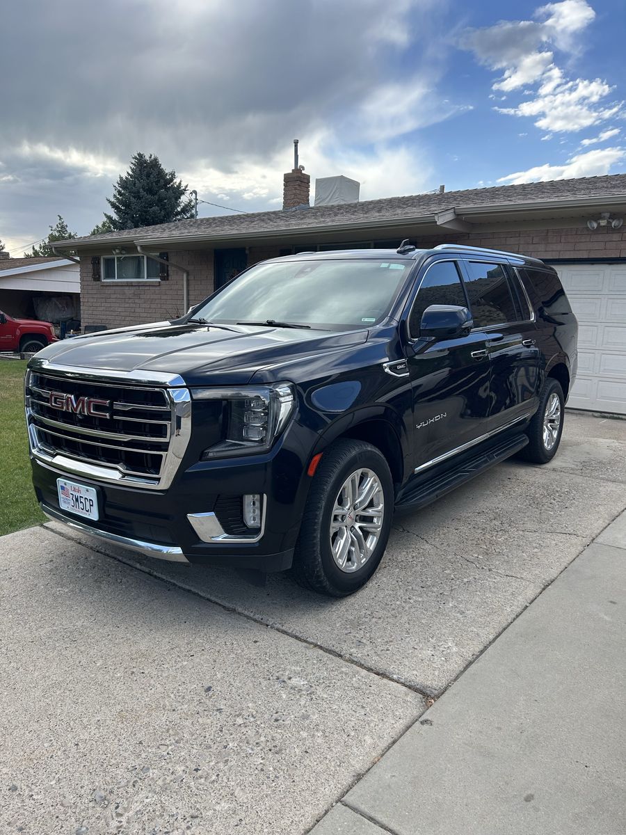 2021 GMC Yukon XL SLT