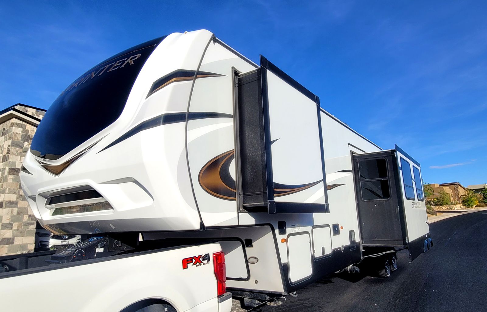 2022 Keystone Sprinter 35BH Fifth Wheel Trailer