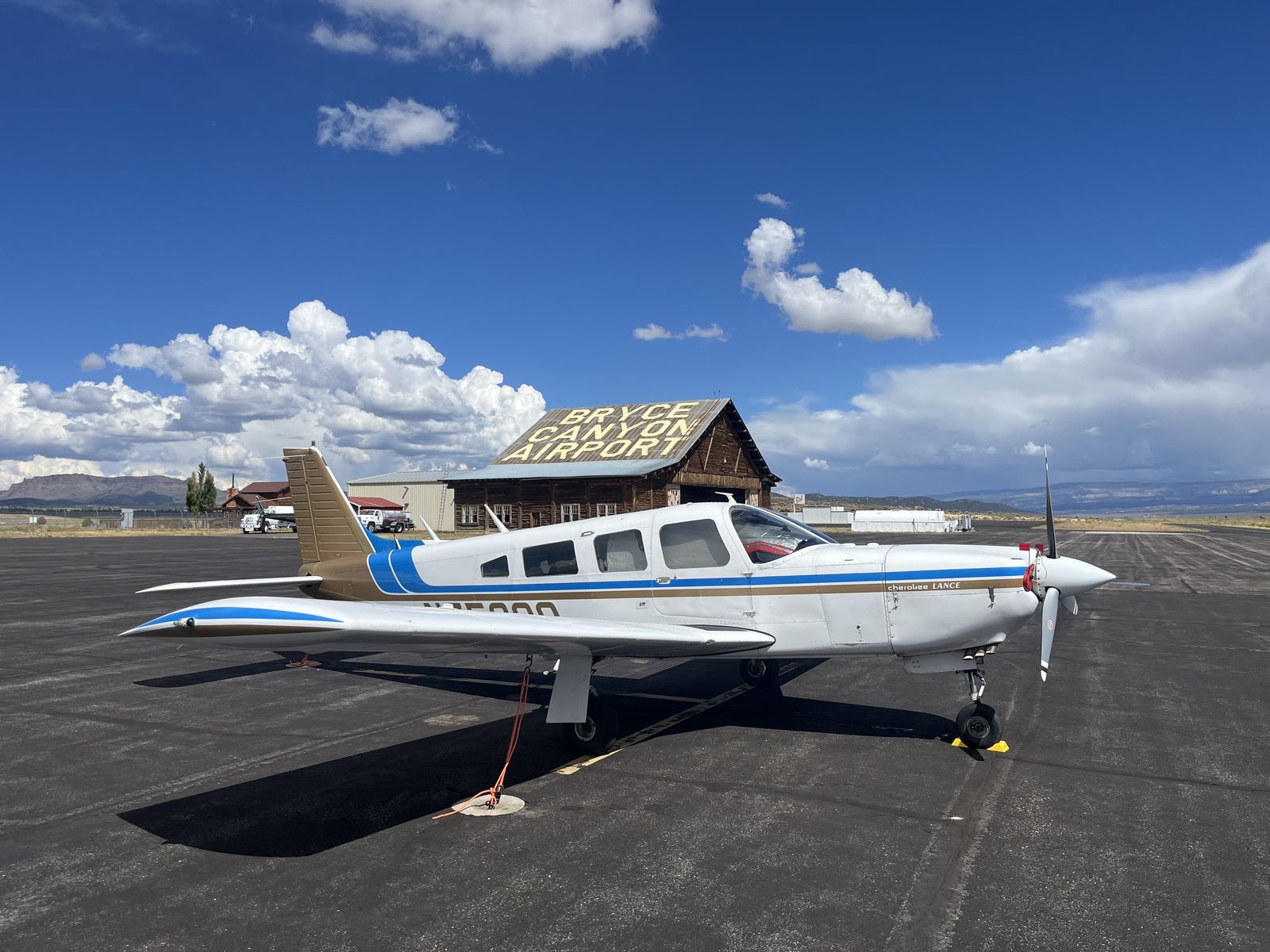 1976 Piper PA32R-300 Lance