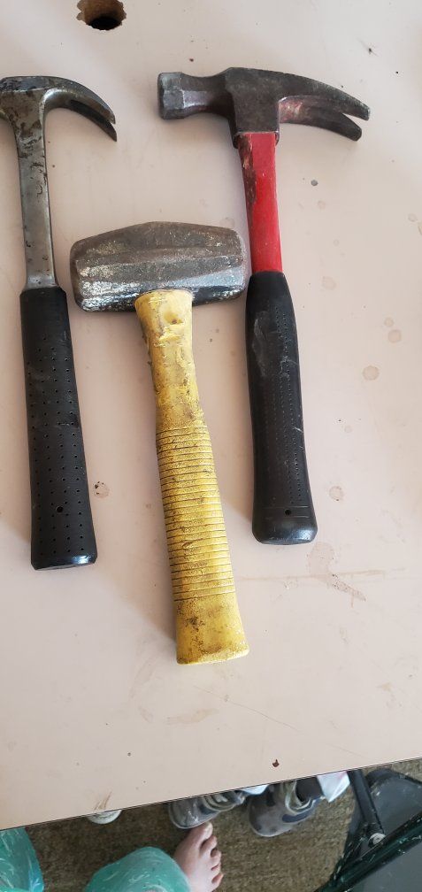 Claw Hammer and Small Sledgehammer 