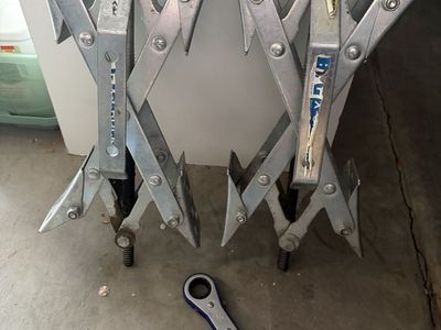 2 Tire Locking Chocks for trailers with ratchet wrench