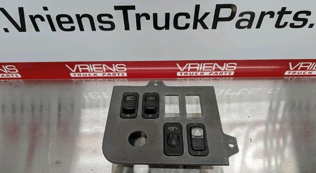 Peterbilt 384 Dash Panel