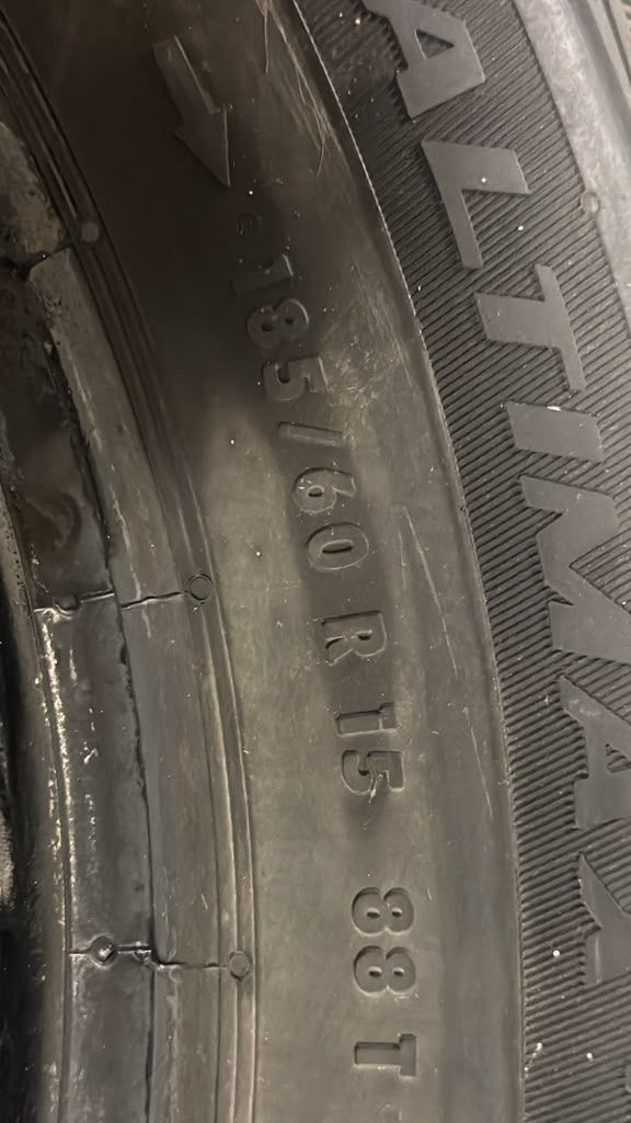 Set of 4 General Altimax Arctic 12 Winter Tires 185/60 R15 88T
