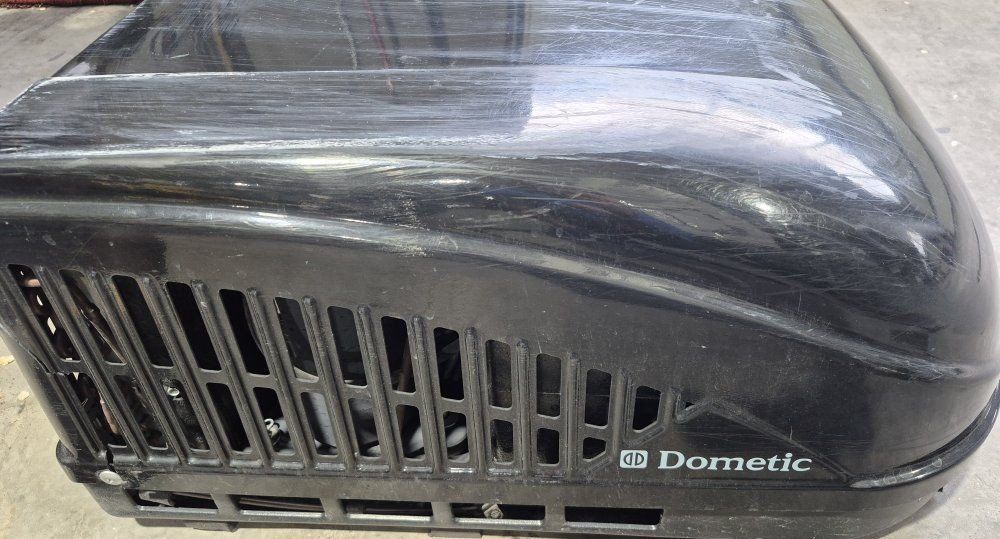 Dometic ac unit