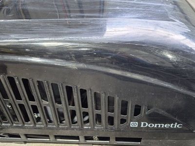 Dometic ac unit