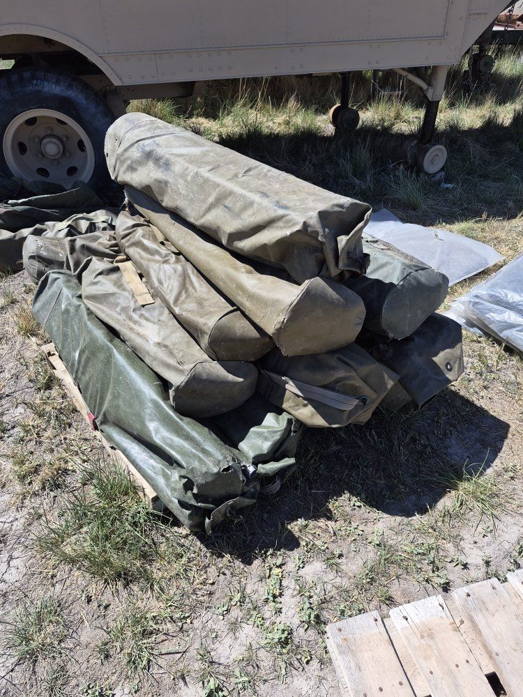 Military Camouflage Netting Poles and Spreaders