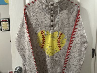 Gray & White Speckled Softball Heart Hoodie with Red Stitching - Women's Large