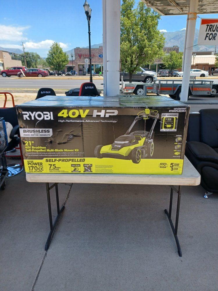 Ryobi 40V HP Brushless 21" Self-Propelled Multi-Blade Mower Kit RY40HPLM02K2 - New in Box