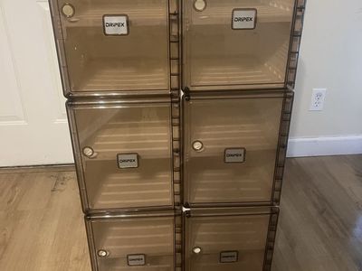 Shoe organizer /Amazon Dripex organizer