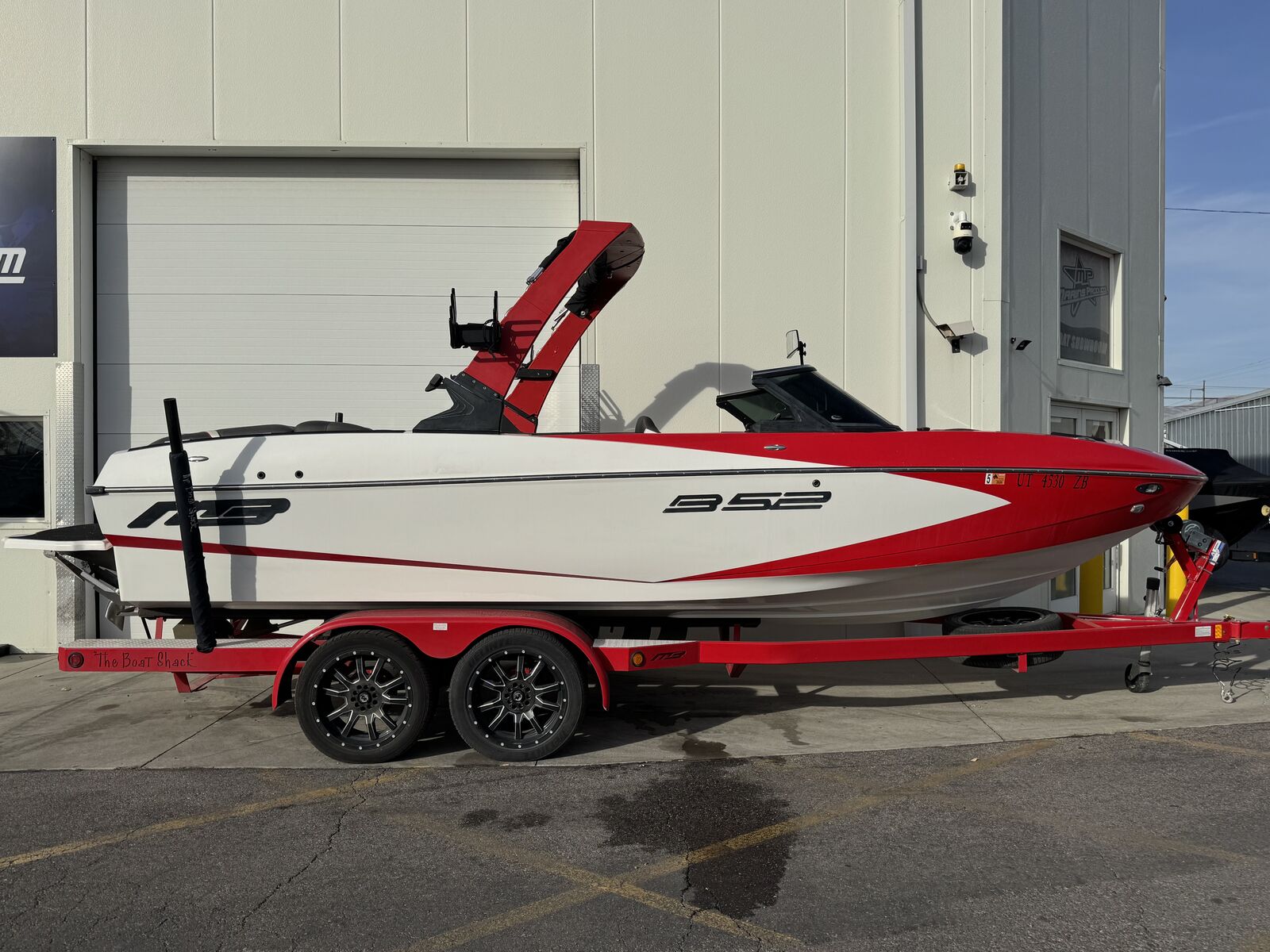 2020 MB B52 23 Classic