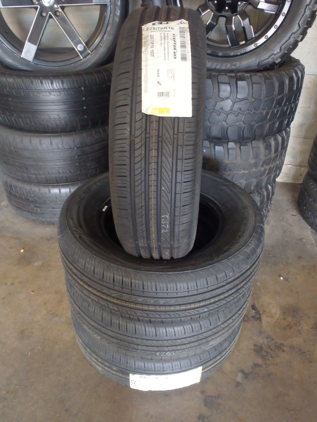 225/70R16 SCEPTOR 4XS SET OF BRAND NEW TIRES