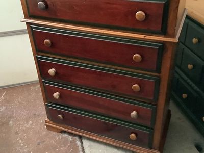 All wood 5 Drawer Bassett Dresser