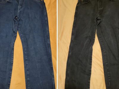 **2 PAIR NEW WRANGLER JEANS 38WX32L**