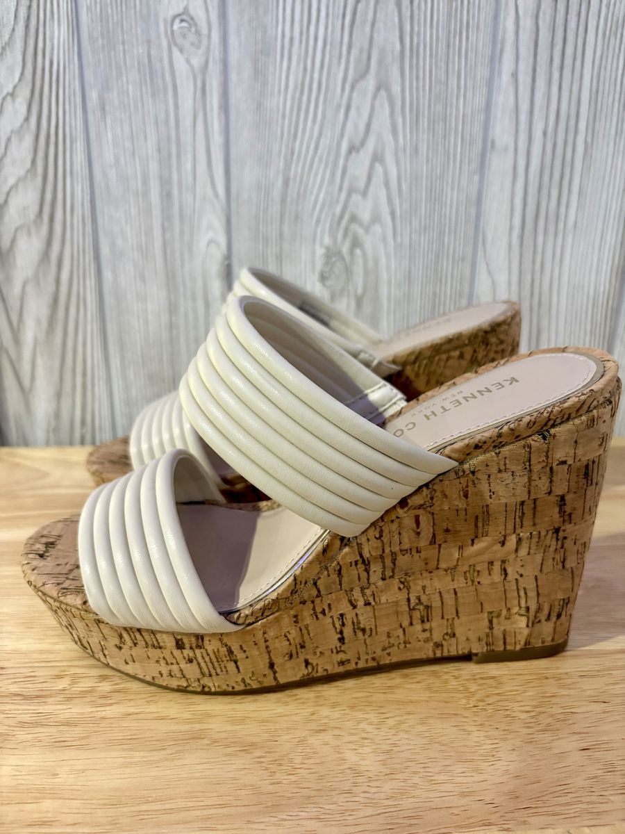 Kenneth Cole Cork Wedge Sandals Size 6.5