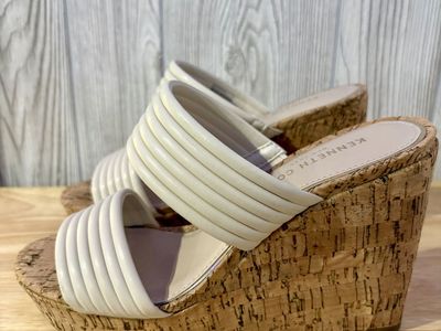 Kenneth Cole Cork Wedge Sandals Size 6.5
