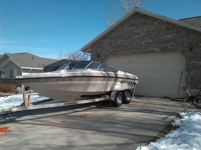 2000 Blue Water 20’ Monte Carlo
