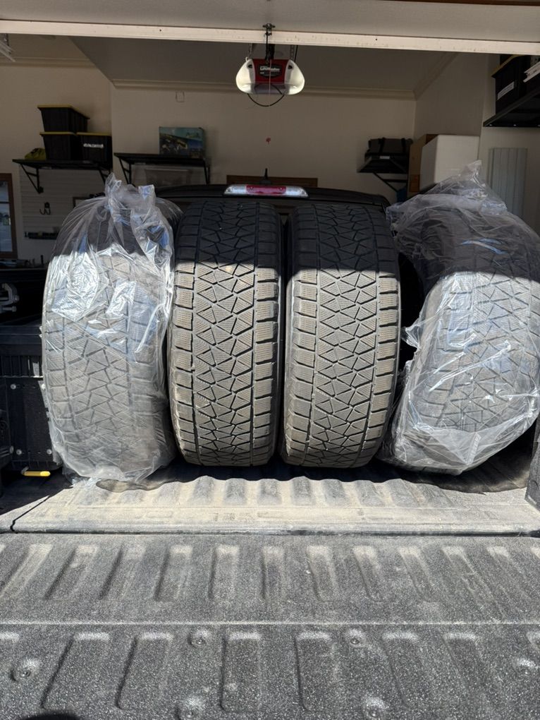 Bridgestone Blizzard 265/60R18 110R Snow Tires