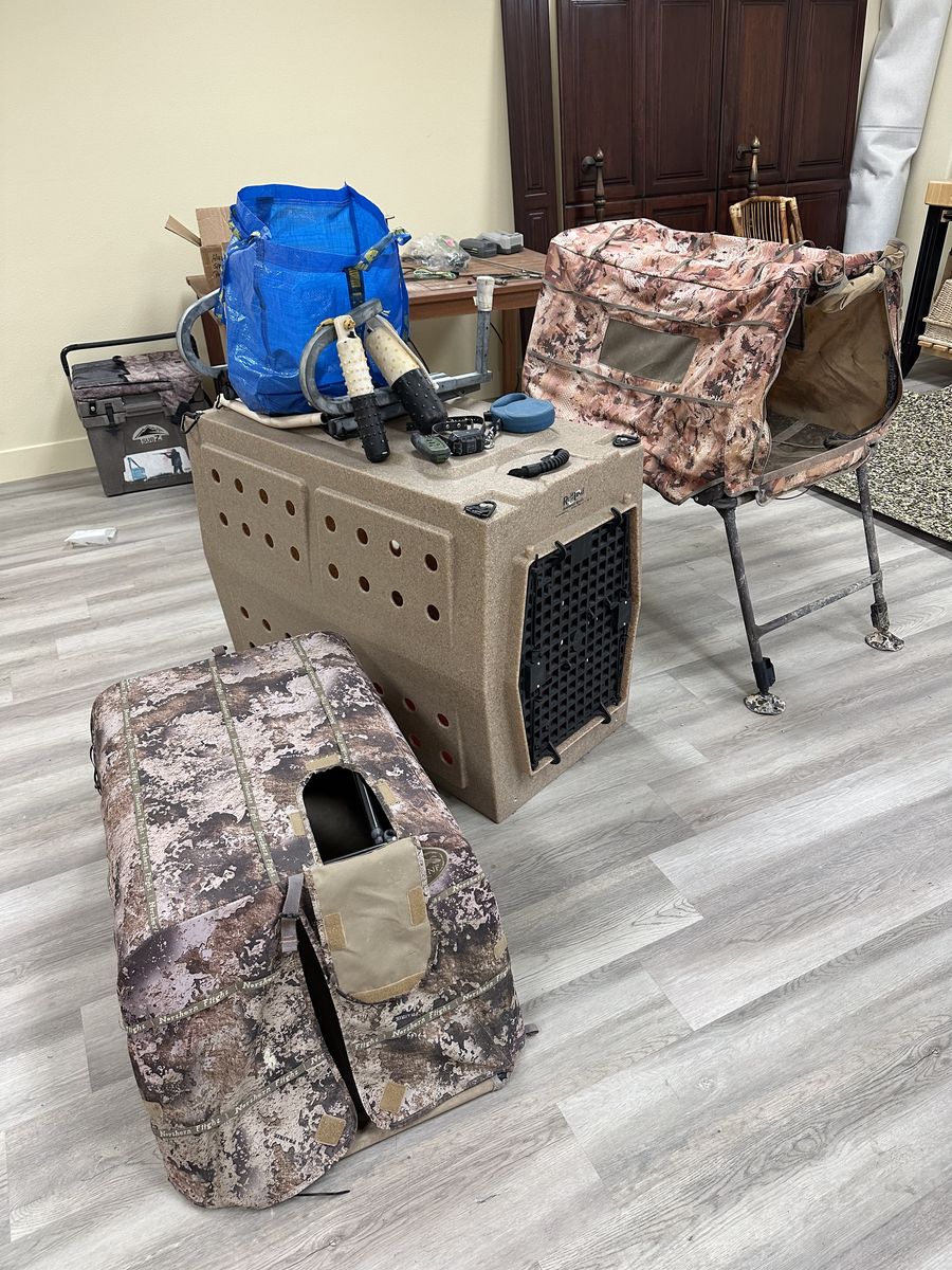 Complete starter kit for hunting dogs