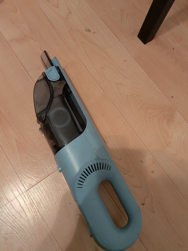 Shark Vacuumn no charger cable 