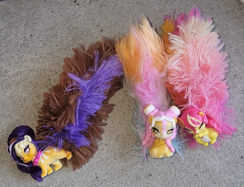 Whiffies S'mores 3-Pack Collectible Scented Figures – Complete Set
Price: $15 OBO