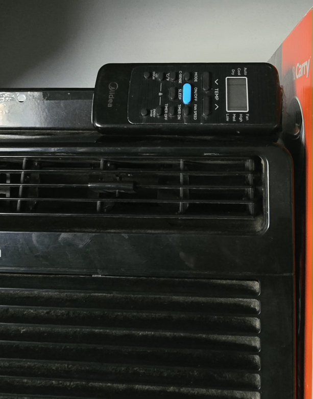 Black Window Air Conditioner Unit with Remote Control used last summer been sitting in storage