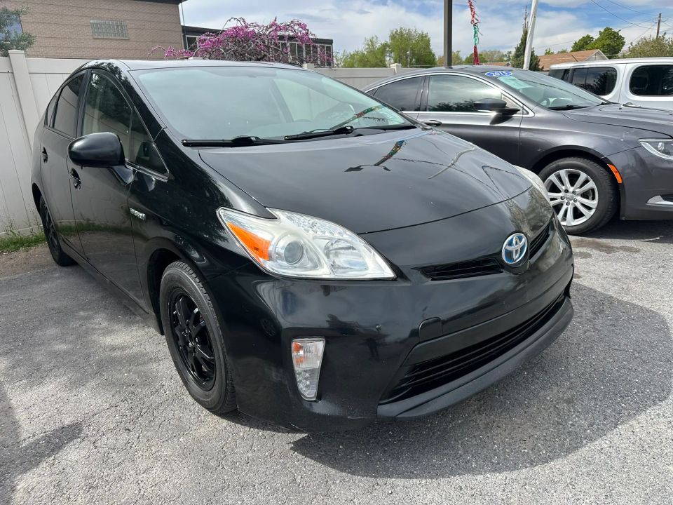 2014 Toyota Prius Two