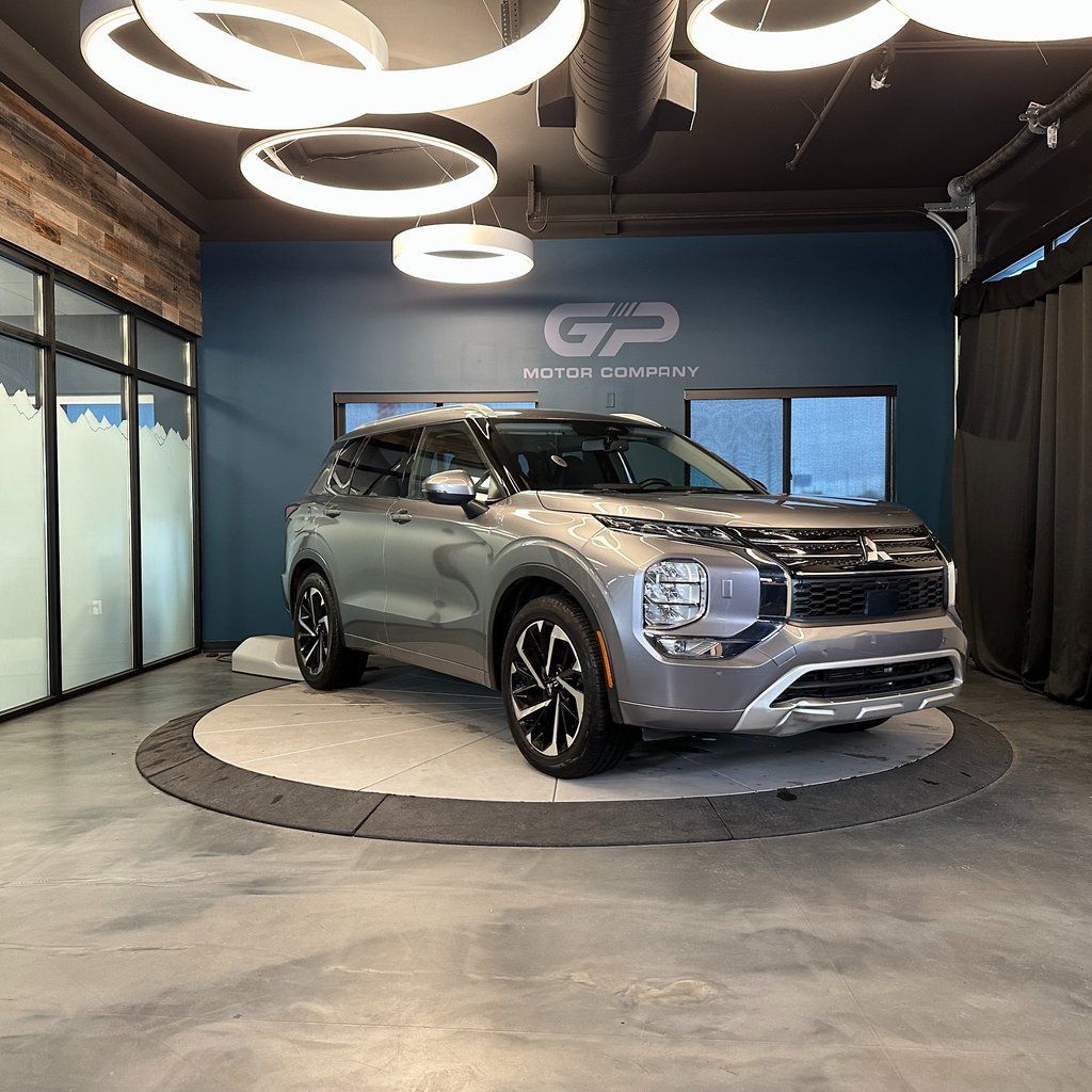 2022 Mitsubishi Outlander SEL