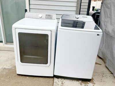 Samsung Washer And Electric Dryer