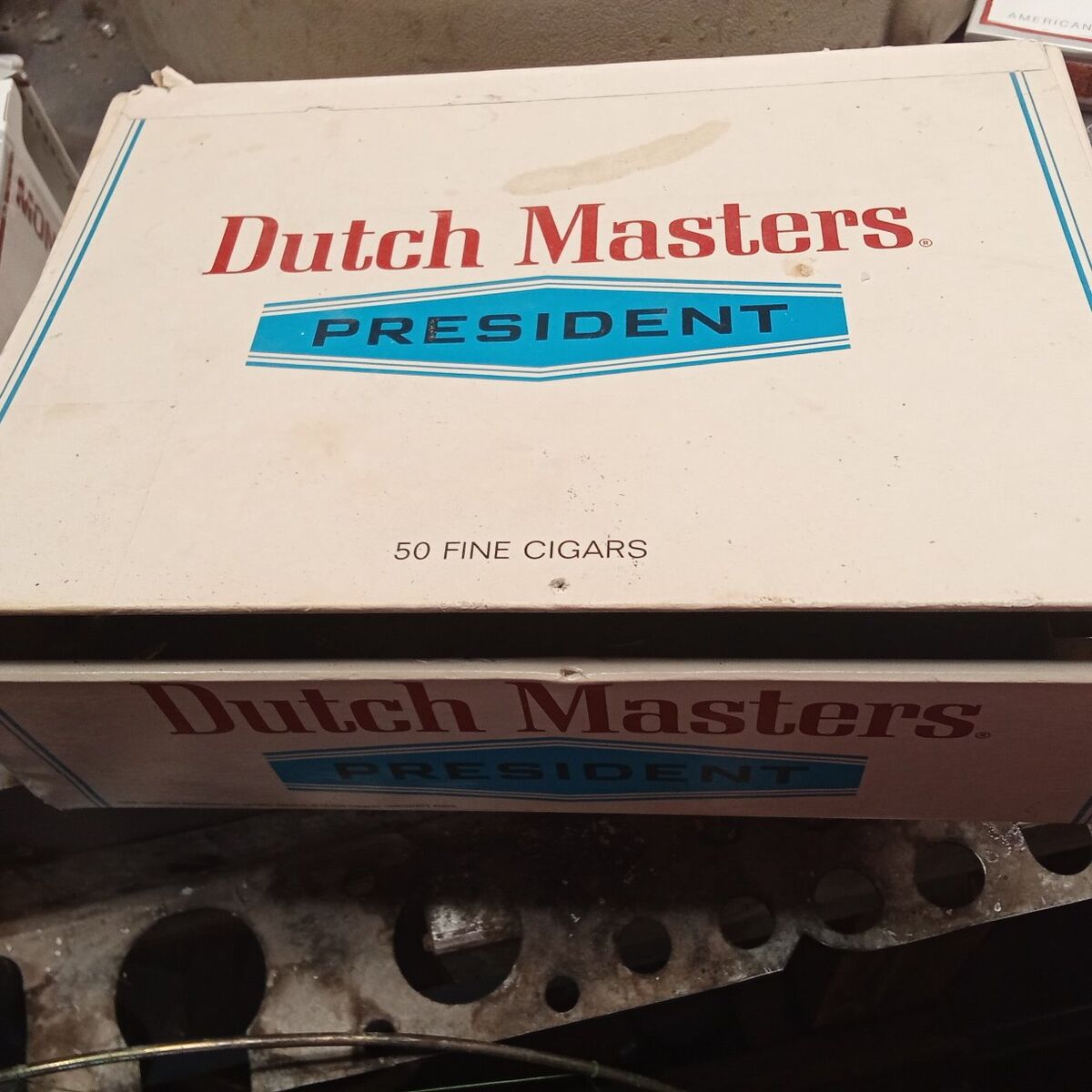 Dutch Masters cigar box