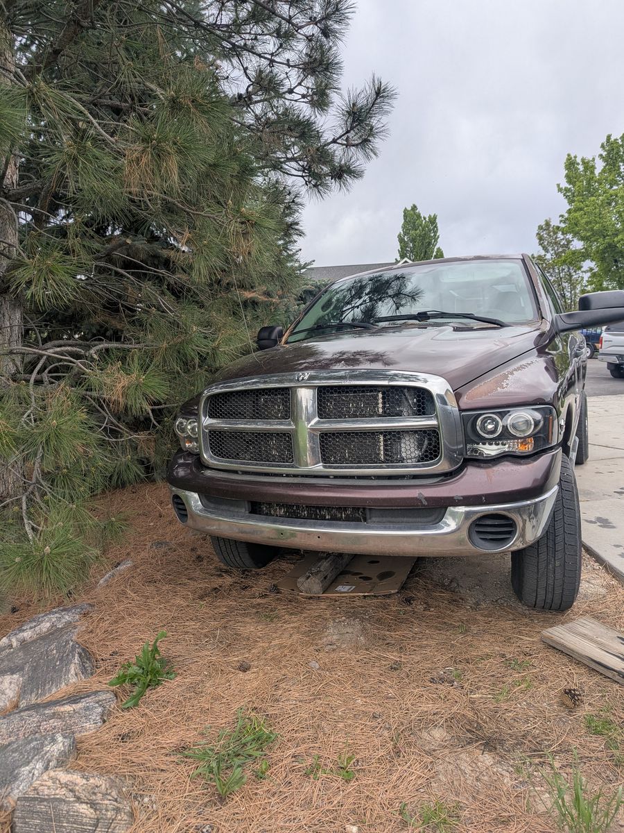 2004 DODGE RAM 2500 Laramie SLT