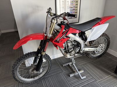 Honda CR 450