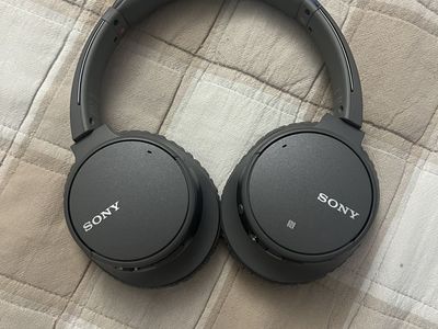 Sony Wireless Bluetooth Headphones