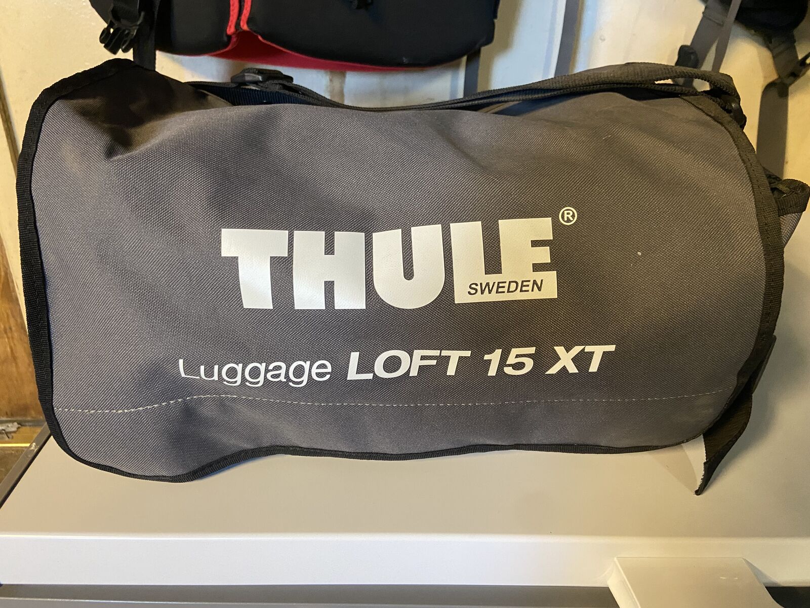 Thule Luggage Loft 15XT