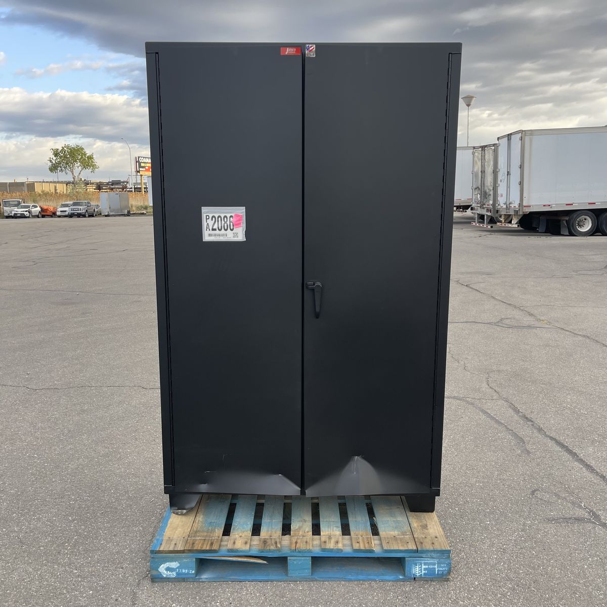 JAMCO Storage Cabinet 78”x48”x24” Black DL248BL