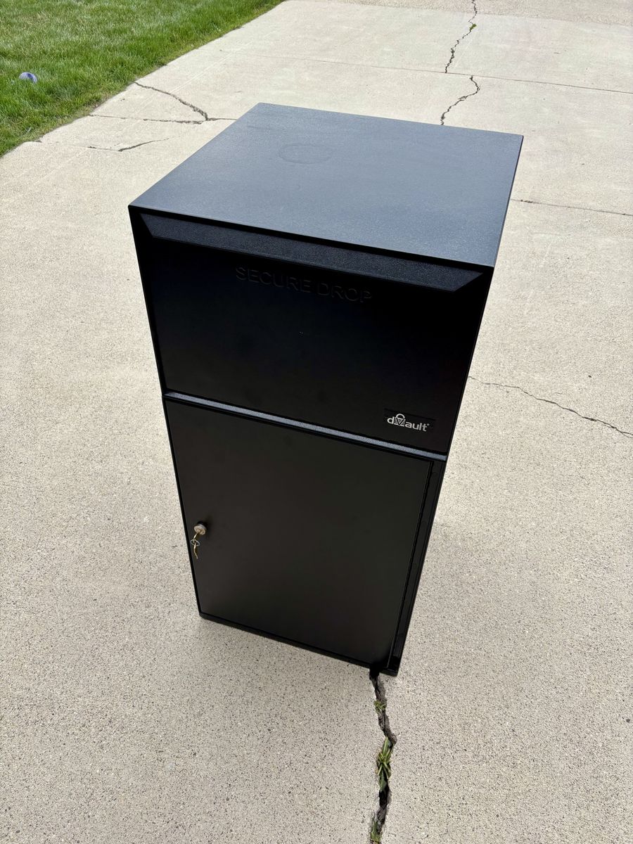Dvault Mail Collection Box