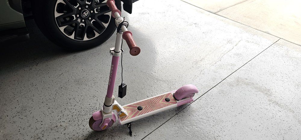 GOTRAX Kids Pink Electric Scooter with Charger