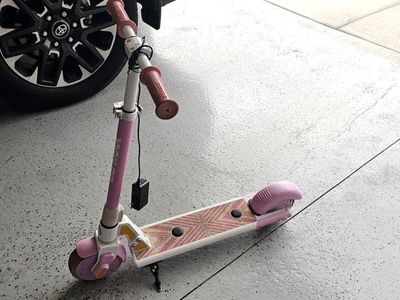 GOTRAX Kids Pink Electric Scooter with Charger