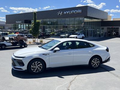2026 Hyundai SONATA Hybrid Blue
