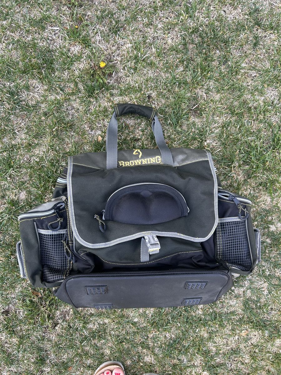 Browning Range Bag Hunting Gear Duffel Olive Green & Black w/ Shoulder Strap