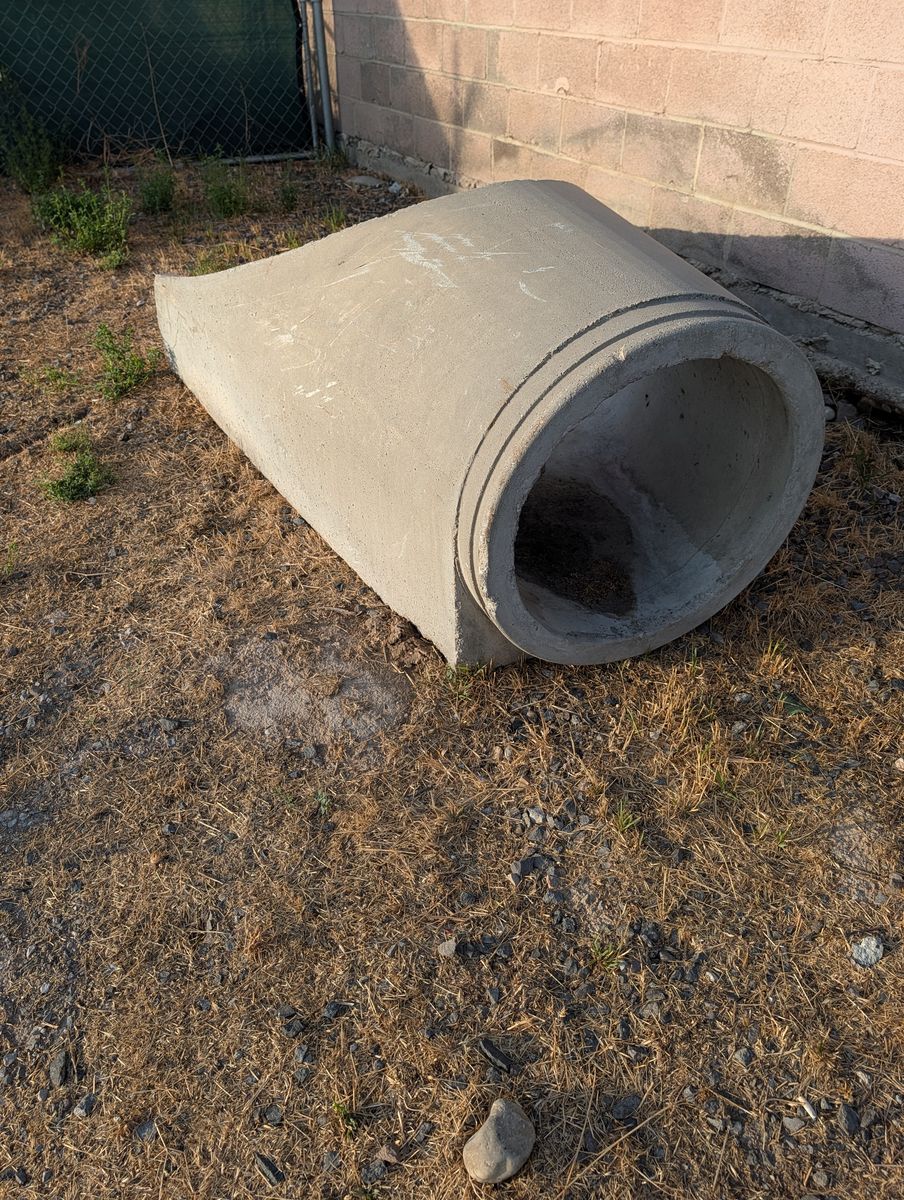 24" CONCRETE INLET PIPE
