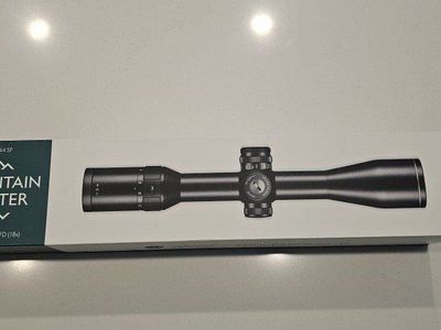 Hawke Endurance 30 FD 3-18x44 SF Mountain Hunter Riflescope (New in Box)