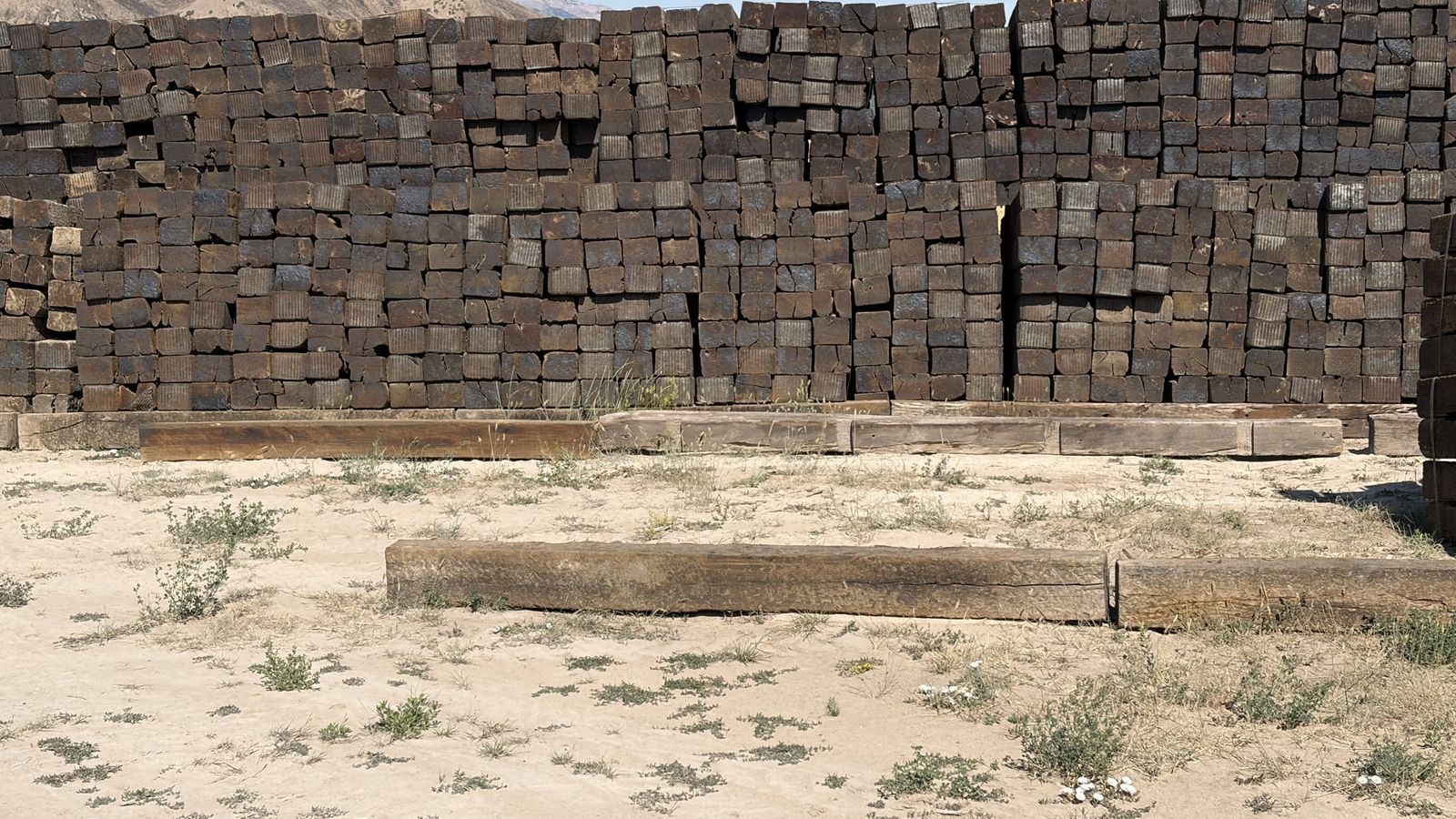 Railroad ties